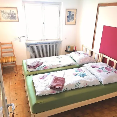 Pensjonat Dimai House 1970s